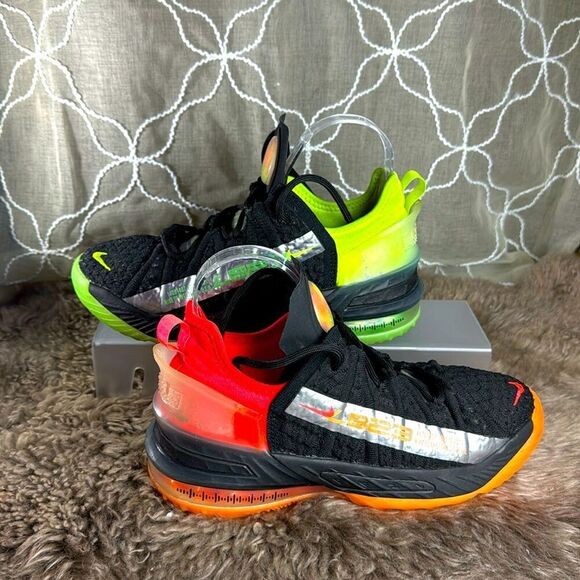 (E) Nike LeBron 18 GS Big Kids' Shoes Black Crimson Volt CW2760-009 Size 4 Y - Picture 3 of 14